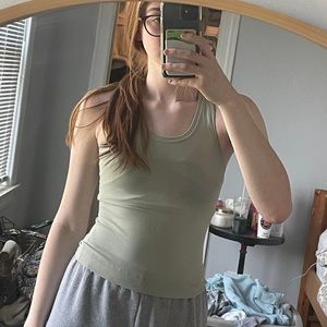 Lululemon Nulu Tank Top